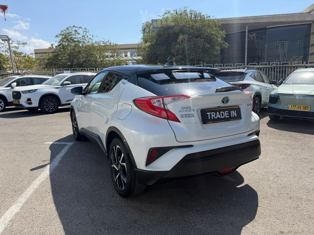 טויוטה C-HR