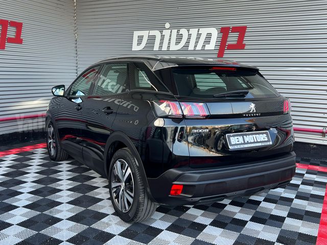 פיג'ו 3008