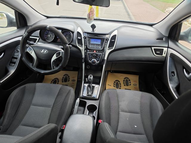 יונדאי i30
