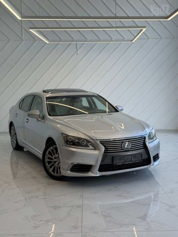 לקסוס LS