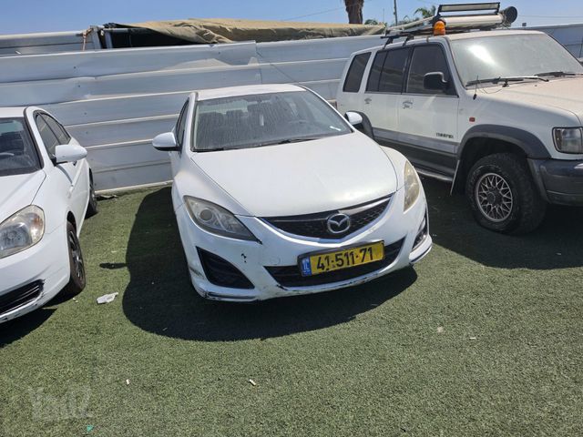מודעת רכב מאזדה 6