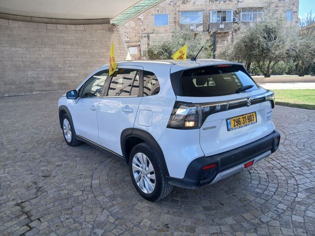 סוזוקי S-Cross