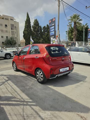 קיה פיקנטו