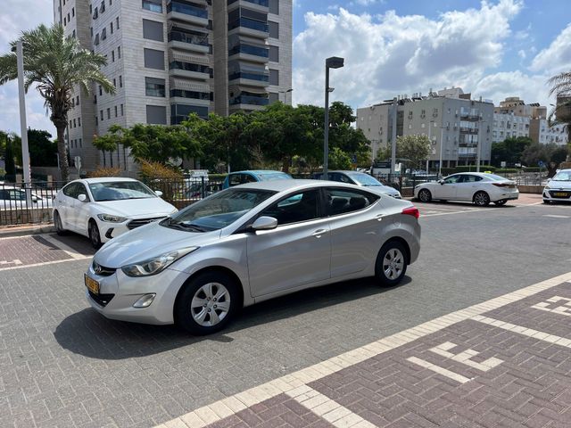 מודעת רכב יונדאי I35