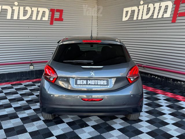 פיג'ו 208
