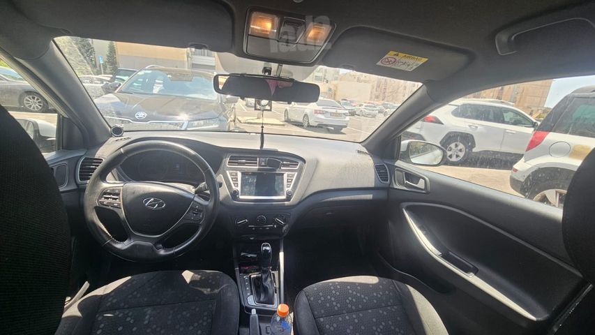 יונדאי i20