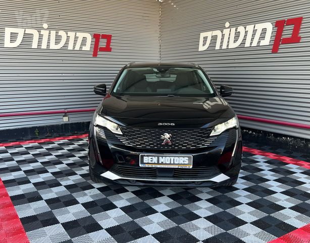 פיג'ו 3008