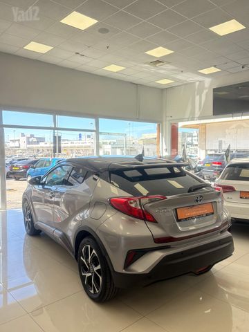טויוטה C-HR