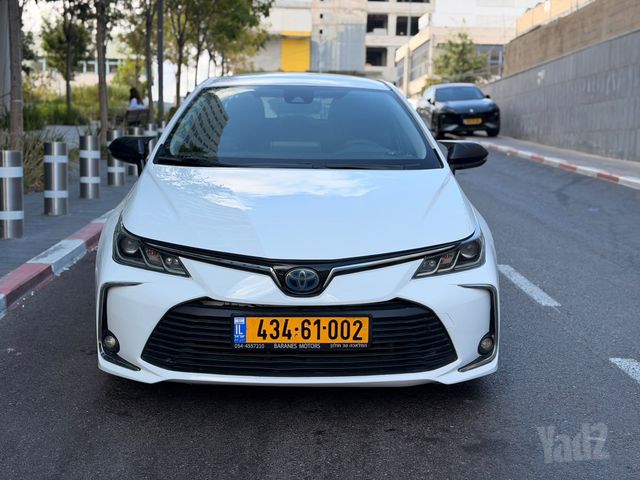טויוטה קורולה