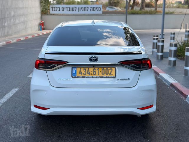 טויוטה קורולה