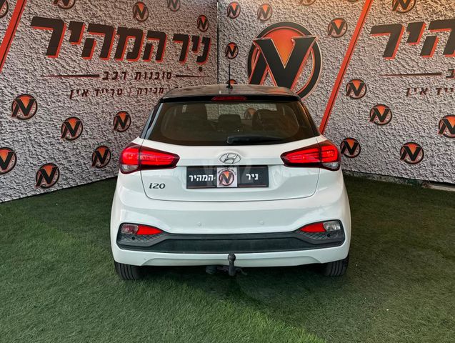 יונדאי i20