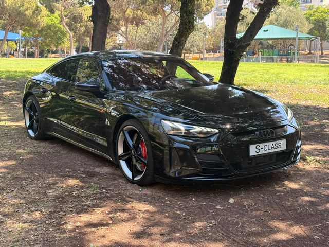 אאודי RS E-tron GT