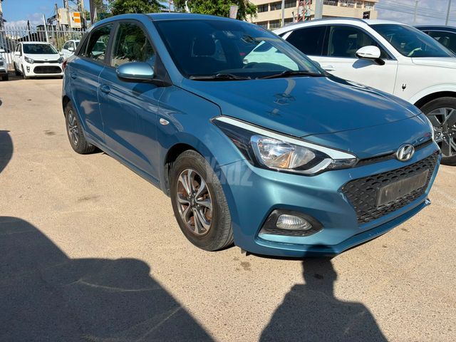 יונדאי i20