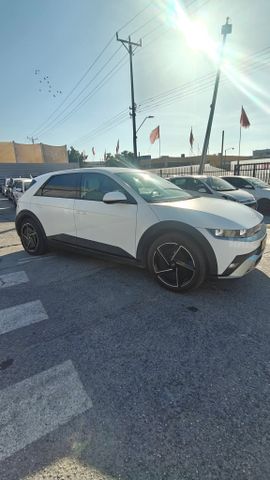 יונדאי איוניק 5