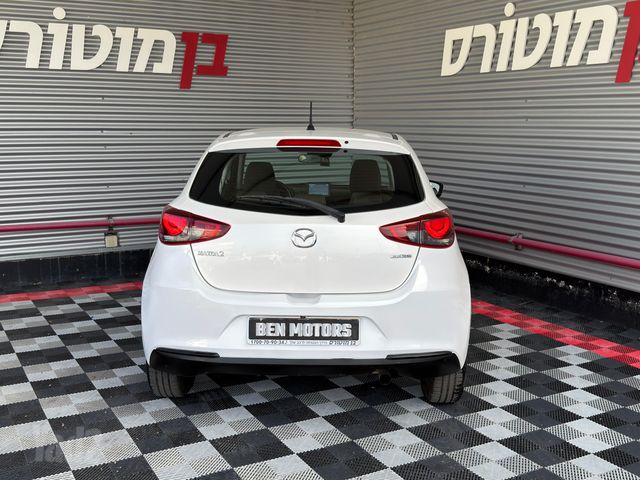 מאזדה 2