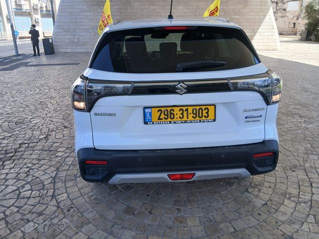 סוזוקי S-Cross