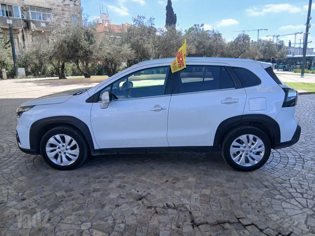 סוזוקי S-Cross