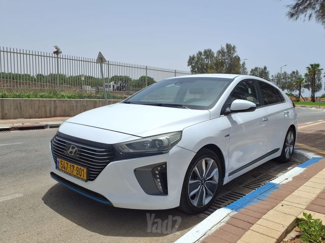 יונדאי איוניק