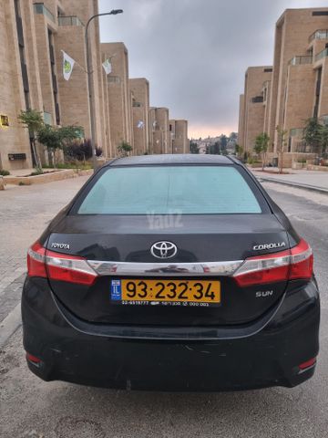 טויוטה קורולה