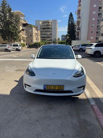 טסלה מודל Y