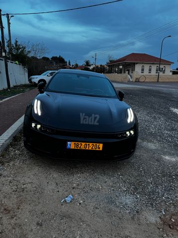 זיקר 001