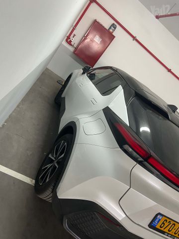 טויוטה C-HR