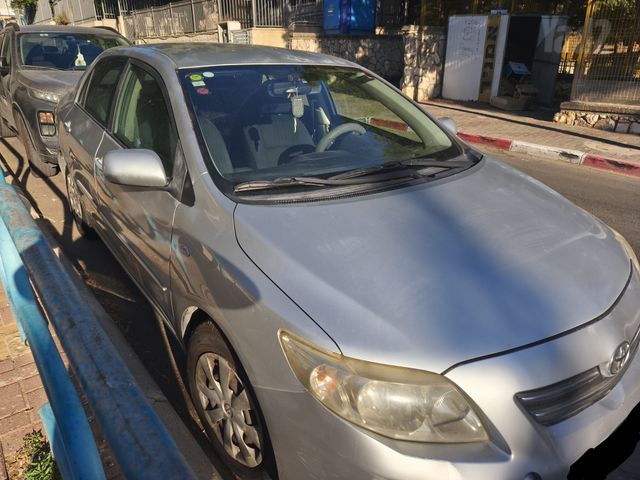 מודעת רכב טויוטה קורולה
