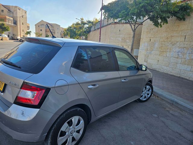 סקודה פאביה