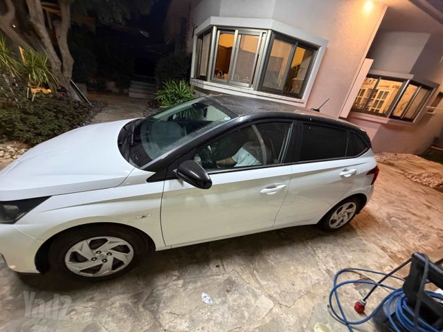 יונדאי i20