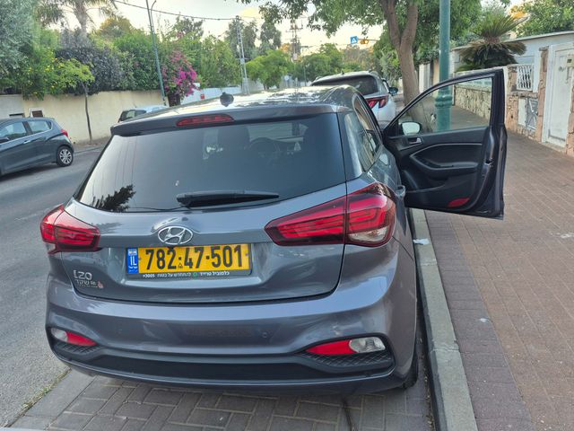 יונדאי i20