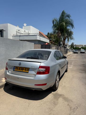 סקודה אוקטביה
