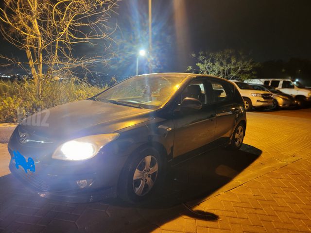 יונדאי i30