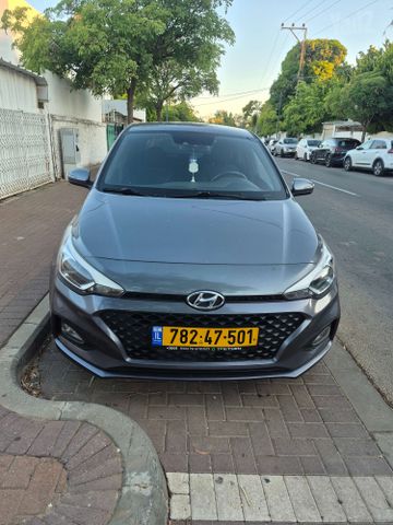 יונדאי i20