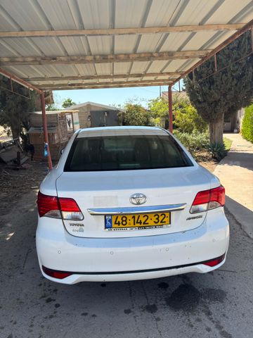 טויוטה אוונסיס