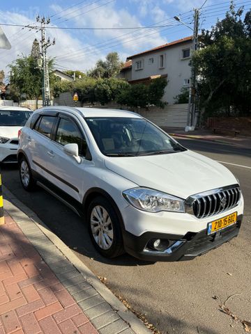 סוזוקי קרוסאובר
