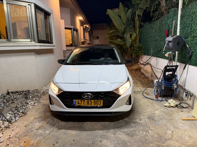 יונדאי i20