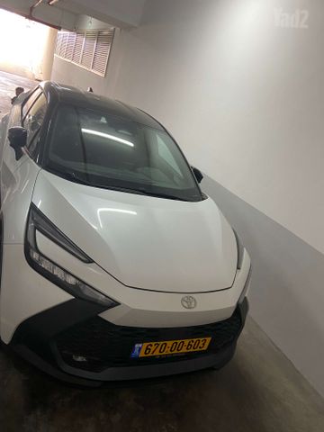 טויוטה C-HR