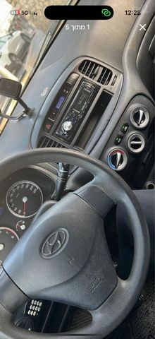 יונדאי אקסנט i25