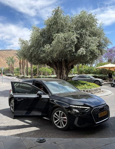 מודעת רכב אאודי A3