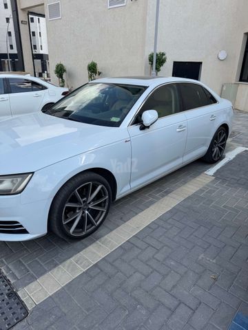 אאודי A4