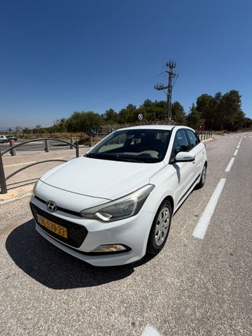 יונדאי i20