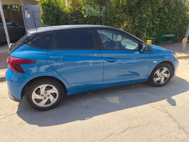 יונדאי i20