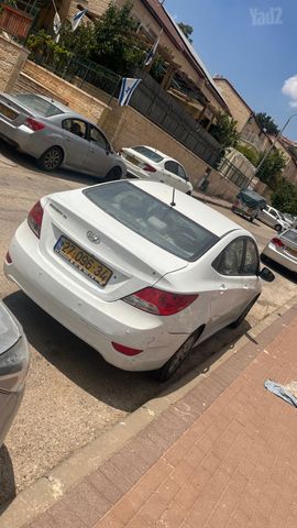 מודעת רכב יונדאי אקסנט i25