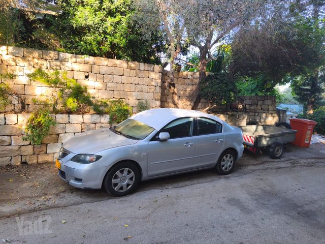 מודעת רכב מאזדה 3