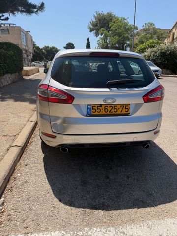 פורד מונדאו