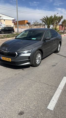 סקודה אוקטביה