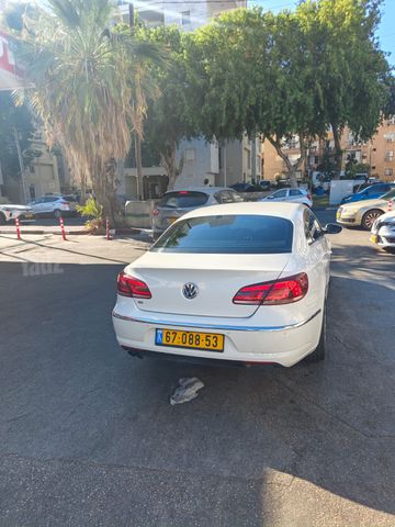 פולקסווגן פאסאט CC
