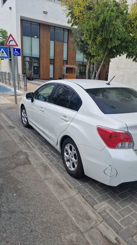 סובארו אימפרזה