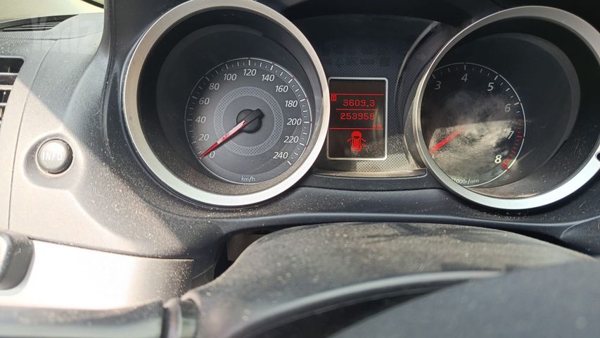 מיצובישי לנסר