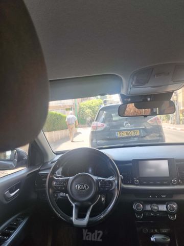 מודעת רכב קיה סטוניק